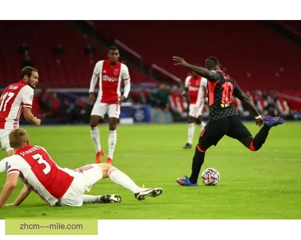 亨德森崛起引领阿贾克斯中场全面掌控比赛节奏